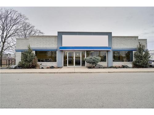 1-3485 Harvester Road, Burlington, ON 