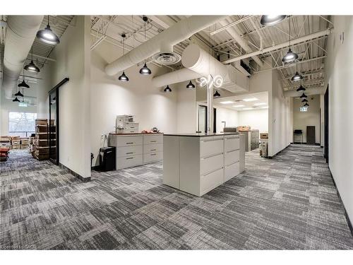 1-3485 Harvester Road, Burlington, ON 