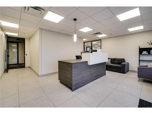 1-3485 Harvester Road, Burlington, ON 