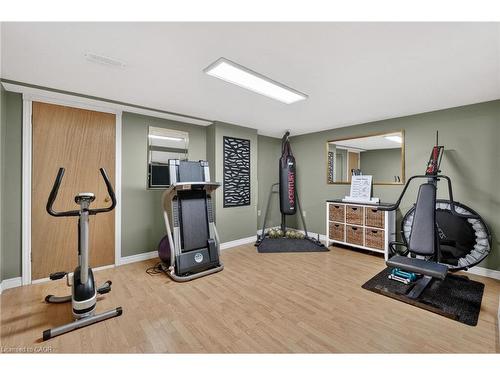 90 Sandra Crescent, Grimsby, ON - Indoor Photo Showing Gym Room