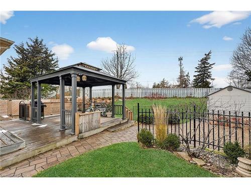90 Sandra Crescent, Grimsby, ON - Outdoor With Deck Patio Veranda