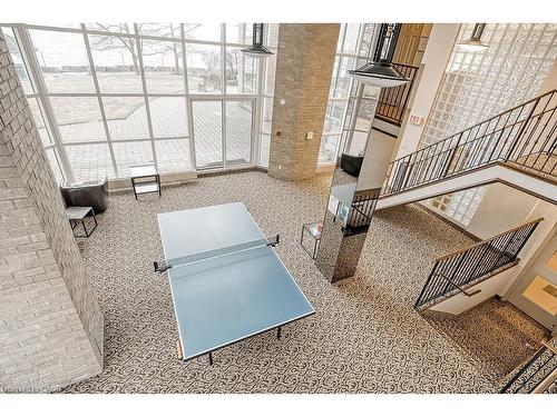 801-2190 Lakeshore Road, Burlington, ON - Outdoor With Exterior