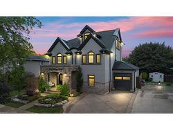 11 John Murray Street  Hamilton, ON L8J 1C5