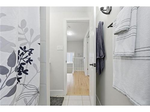 48 Alderson Drive, Cambridge, ON - Indoor