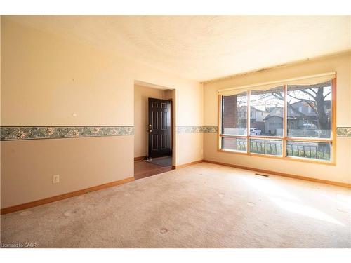 271 Greencedar Drive, Hamilton, ON - Indoor