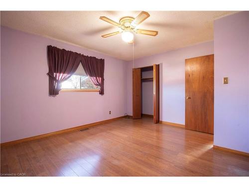 271 Greencedar Drive, Hamilton, ON - Indoor Photo Showing Other Room