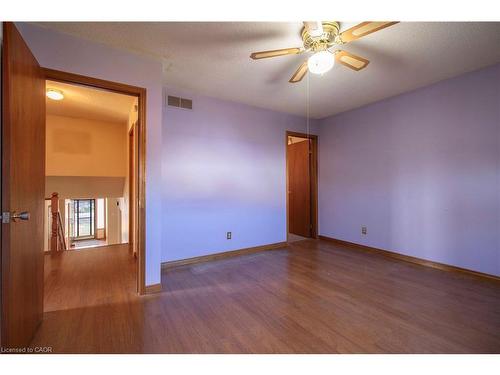 271 Greencedar Drive, Hamilton, ON - Indoor Photo Showing Other Room