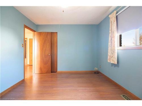 271 Greencedar Drive, Hamilton, ON - Indoor Photo Showing Other Room