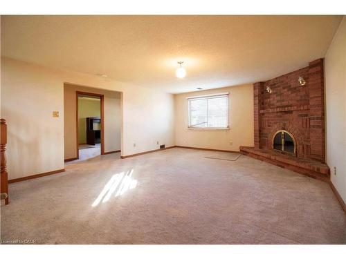 271 Greencedar Drive, Hamilton, ON - Indoor Photo Showing Other Room With Fireplace