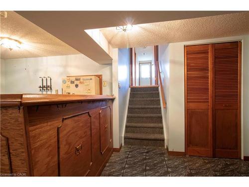 271 Greencedar Drive, Hamilton, ON - Indoor Photo Showing Other Room