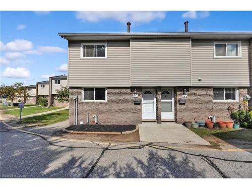 A-314 Bluevale Street N, Waterloo, ON - Outdoor