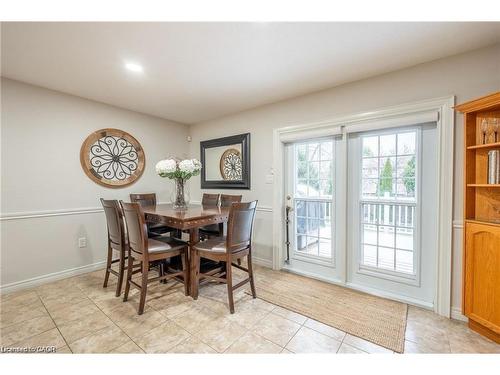 144 Sumner Crescent, Grimsby, ON - Indoor Photo Showing Dining Room