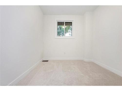 59 Woodman Drive, Hamilton, ON - Indoor Photo Showing Other Room