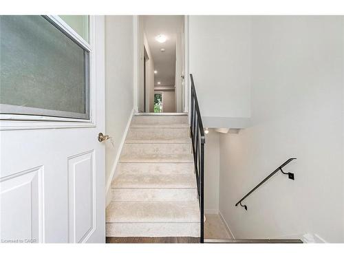 59 Woodman Drive, Hamilton, ON - Indoor Photo Showing Other Room