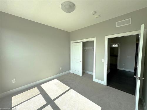 1003-1880 Gordon Street, Guelph, ON - Indoor Photo Showing Other Room