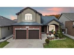 9147 Hendershot Boulevard  Niagara Falls, ON L2H 0E3