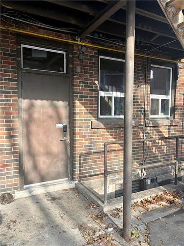 1047 King Street W, Hamilton, ON 