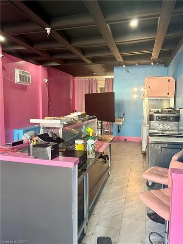 1047 King Street W, Hamilton, ON 