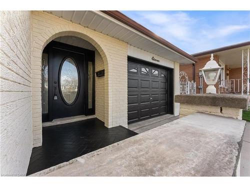 11 Marcella Crescent, Hamilton, ON - Outdoor With Exterior