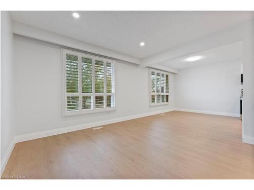 11 Marcella Crescent, Hamilton, ON - Indoor Photo Showing Other Room