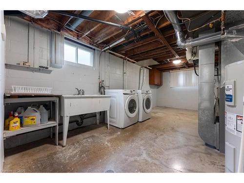 11 Marcella Crescent, Hamilton, ON - Indoor Photo Showing Laundry Room