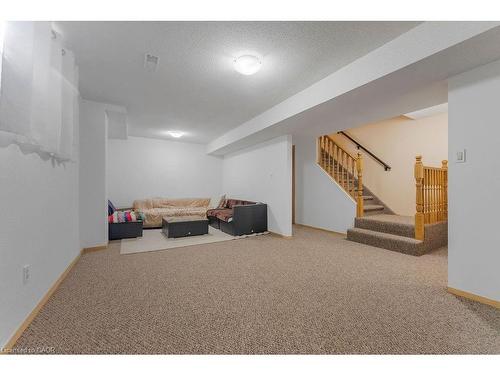 113 Greenshire Drive, Hamilton, ON - Indoor