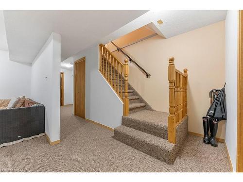 113 Greenshire Drive, Hamilton, ON - Indoor Photo Showing Other Room