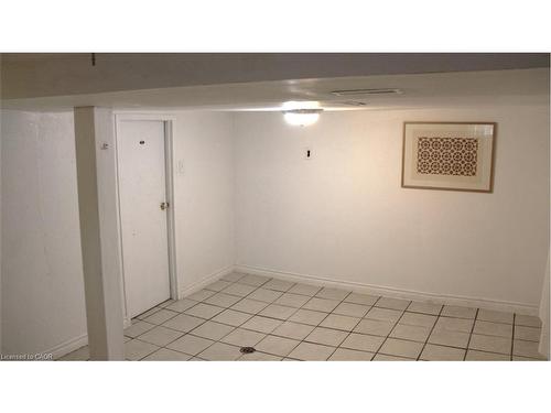 15 Springer Avenue, Hamilton, ON - Indoor Photo Showing Other Room