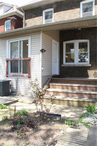 15 Springer Avenue, Hamilton, ON - Outdoor With Deck Patio Veranda