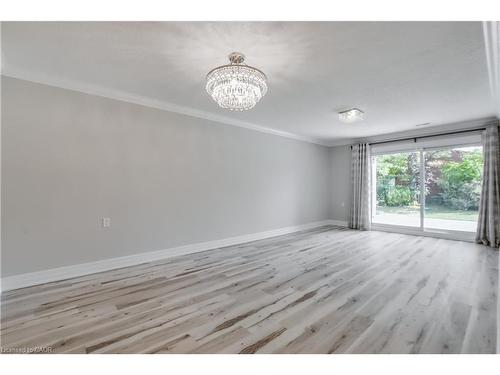 47 Szollosy Circle, Hamilton, ON - Indoor Photo Showing Other Room