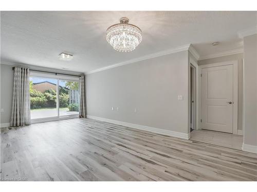 47 Szollosy Circle, Hamilton, ON - Indoor