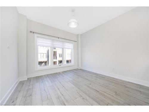 11-33 Jarvis Street, Brantford, ON - Indoor Photo Showing Other Room