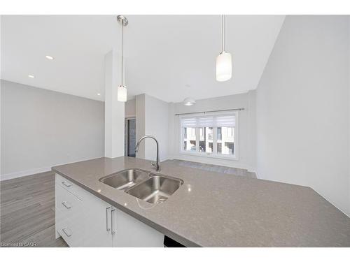 11-33 Jarvis Street, Brantford, ON - Indoor Photo Showing Kitchen With Double Sink