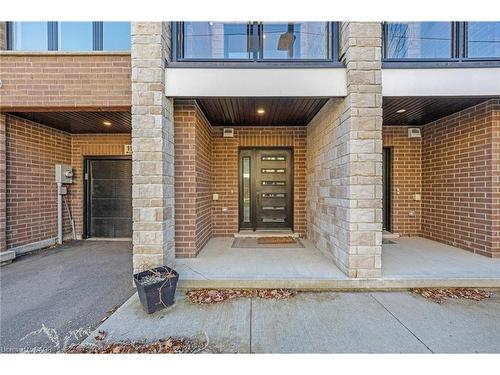 11-33 Jarvis Street, Brantford, ON - Outdoor