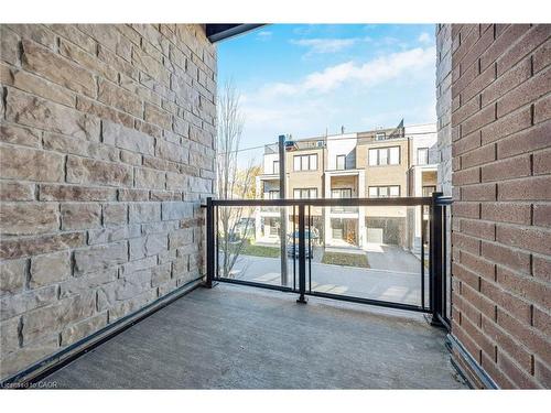 11-33 Jarvis Street, Brantford, ON - Outdoor