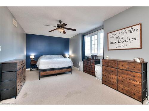 462 Mowat Street E, Listowel, ON - Indoor Photo Showing Bedroom