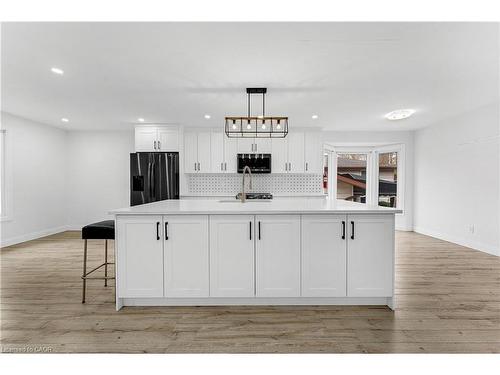 511 Gauthier Drive, Tecumseh, ON - Indoor Photo Showing Kitchen