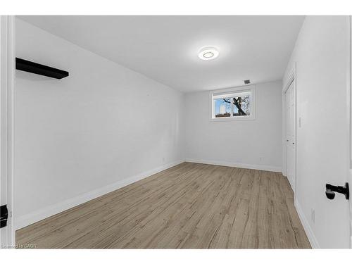 511 Gauthier Drive, Tecumseh, ON - Indoor Photo Showing Other Room