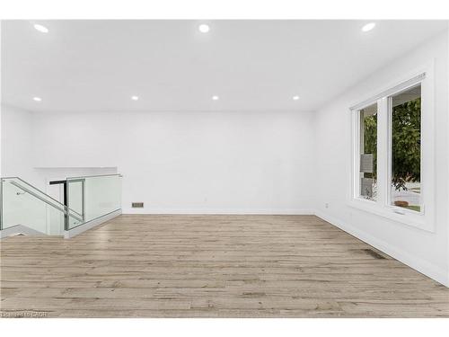 511 Gauthier Drive, Tecumseh, ON - Indoor Photo Showing Other Room