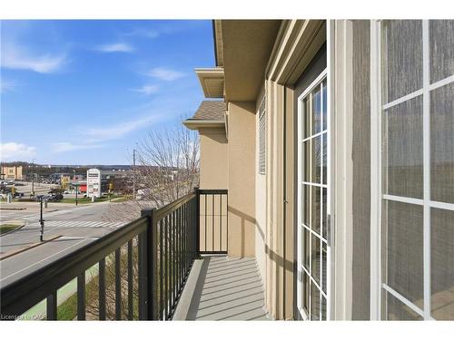 409-2035 Appleby Line, Burlington, ON - Outdoor With Exterior