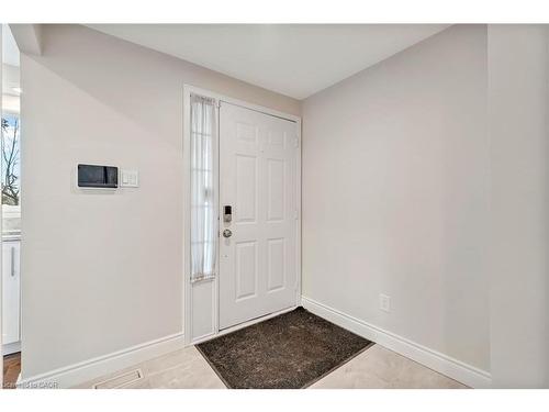 3-1513 Upper Middle Road, Burlington, ON - Indoor Photo Showing Other Room