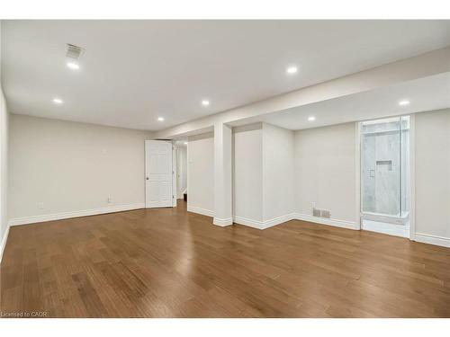 3-1513 Upper Middle Road, Burlington, ON - Indoor