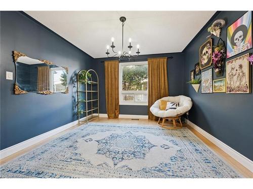 424 Clairbrook Crescent, Waterloo, ON - Indoor Photo Showing Other Room