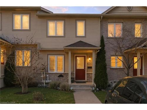 37-10 Foxglove Crescent, Kitchener, ON - Outdoor