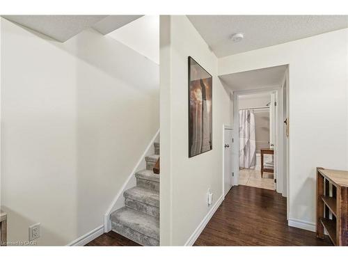 37-10 Foxglove Crescent, Kitchener, ON - Indoor Photo Showing Other Room