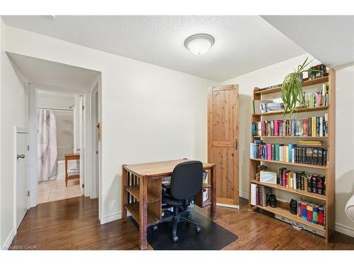 37-10 Foxglove Crescent, Kitchener, ON - Indoor Photo Showing Office