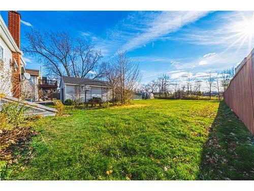 9037 Airport Road W, Hamilton, ON - Outdoor