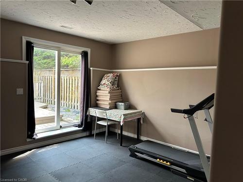 101 Dalgleish Avenue, Kingston, ON - Indoor Photo Showing Other Room