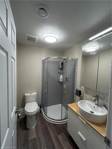 101 Dalgleish Avenue, Kingston, ON - Indoor Photo Showing Bathroom