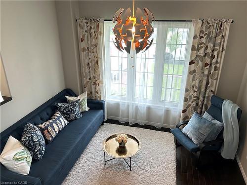 101 Dalgleish Avenue, Kingston, ON - Indoor